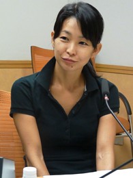 Mizutani_Kana_201008_Obt_02v_19.jpg