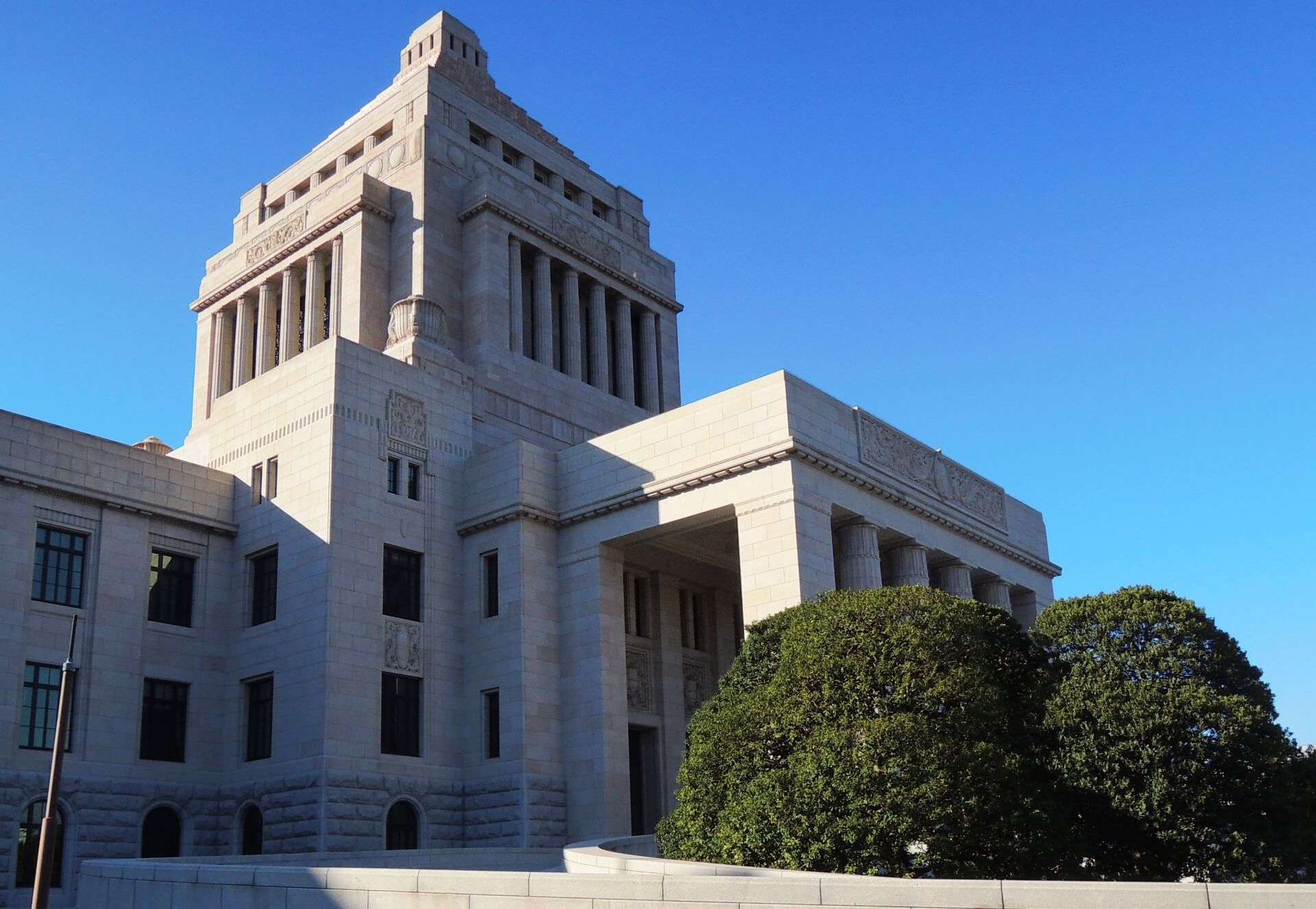 「高市政権に苦言」「どうしてこれが防げなかった」経済評論家が指摘