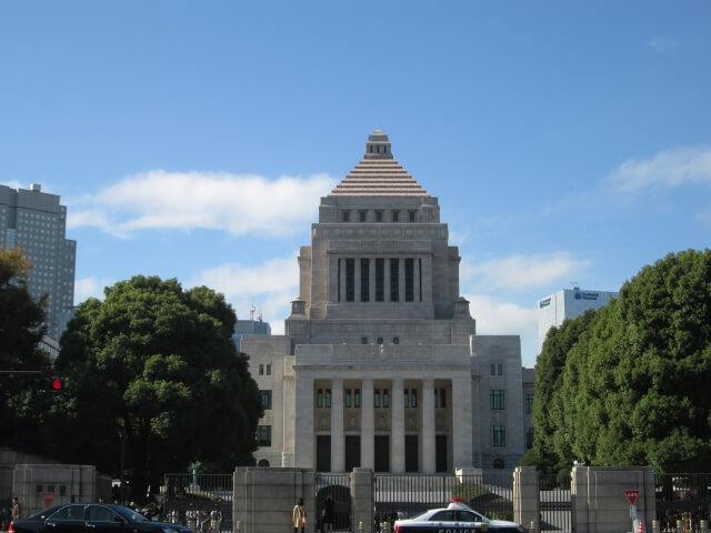 通常国会召集。少数与党自民党はどう変わるか。青木氏「これまで形骸化していた国会審議がどれだけ実のあるものになるのか、注視しなくちゃいけない」