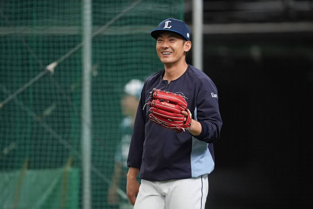【西武】堀口文宏から引退試合を迎える栗山巧選手への5つの質問【中村剛也選手と二人旅をするなら？】